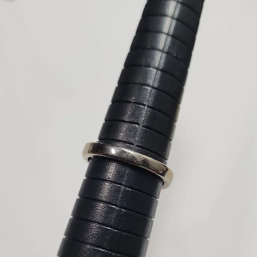 18KGE Ring Size 9 - Picture 4 of 5